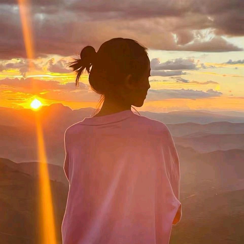 萌妹子。