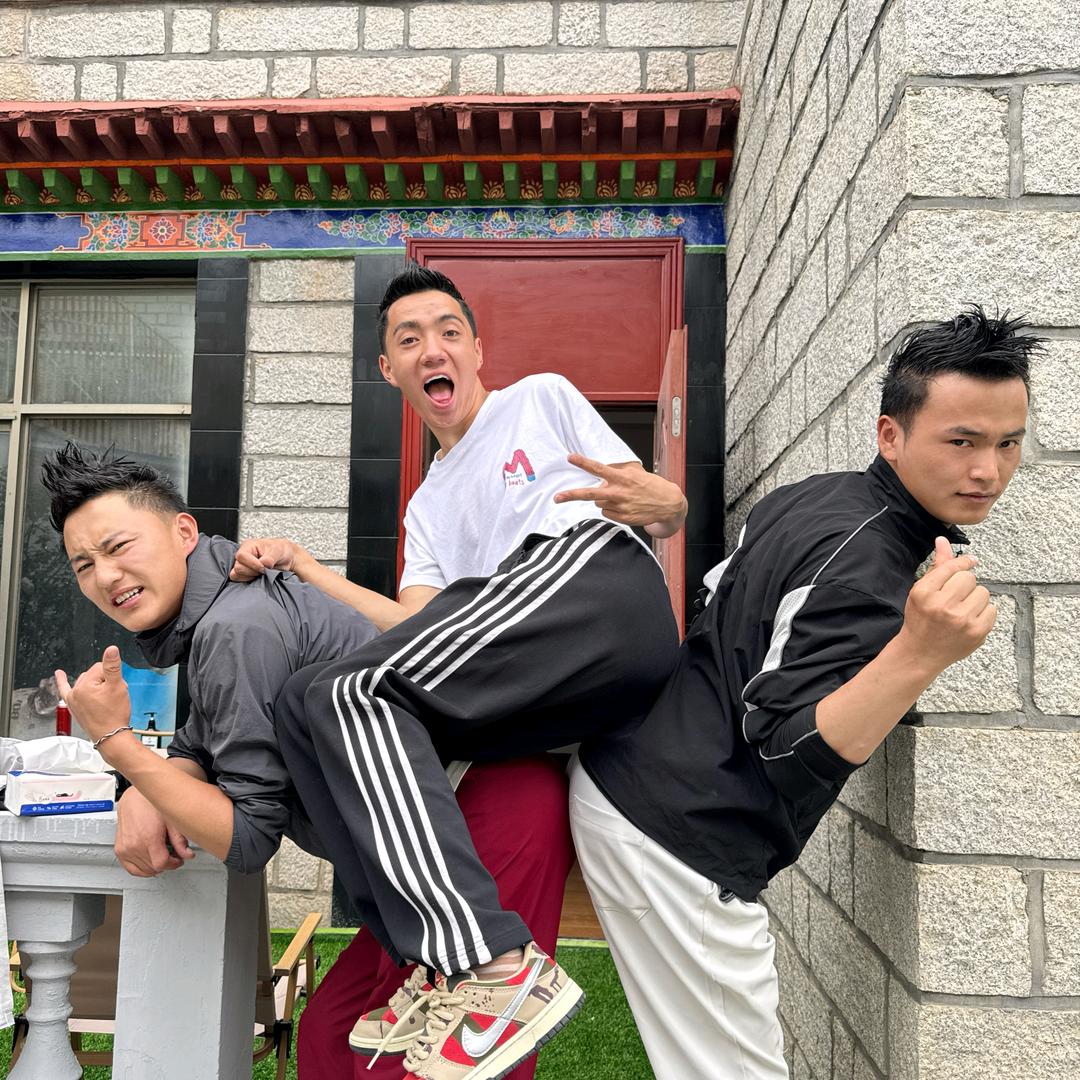 社恐三巨头