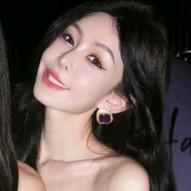 余潇潇💗🦋轻奢穿搭