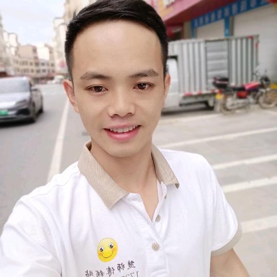 熊师傅贴砖