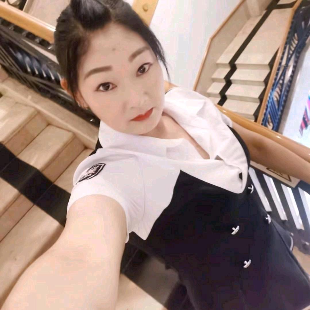 …没心没肺……活着不累