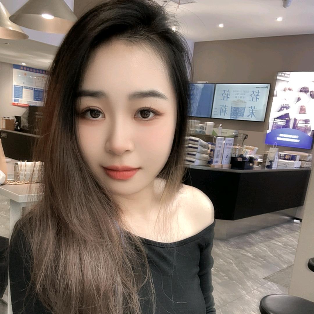 黄黄吖