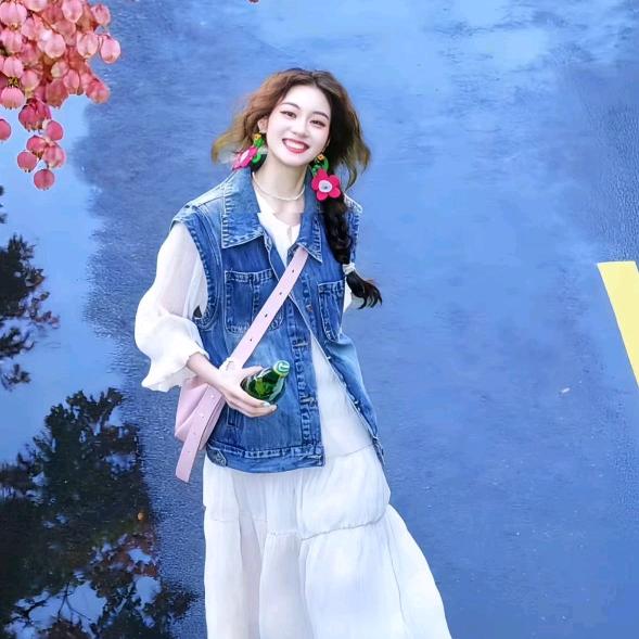 @ ￴￴￴ ￴￴   ￴ ￴ ￴￴￴