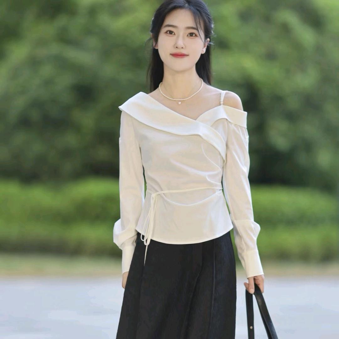 杨小姐服饰