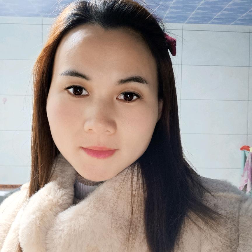 彩彩