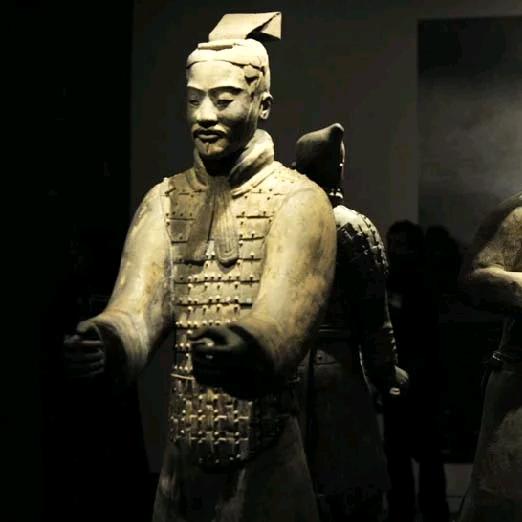 读史明智