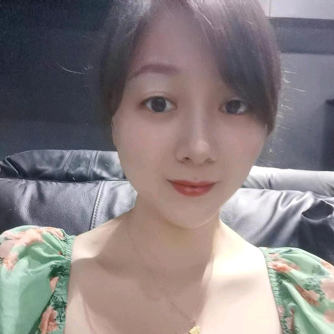 驴行家.老板娘小黎妹妹