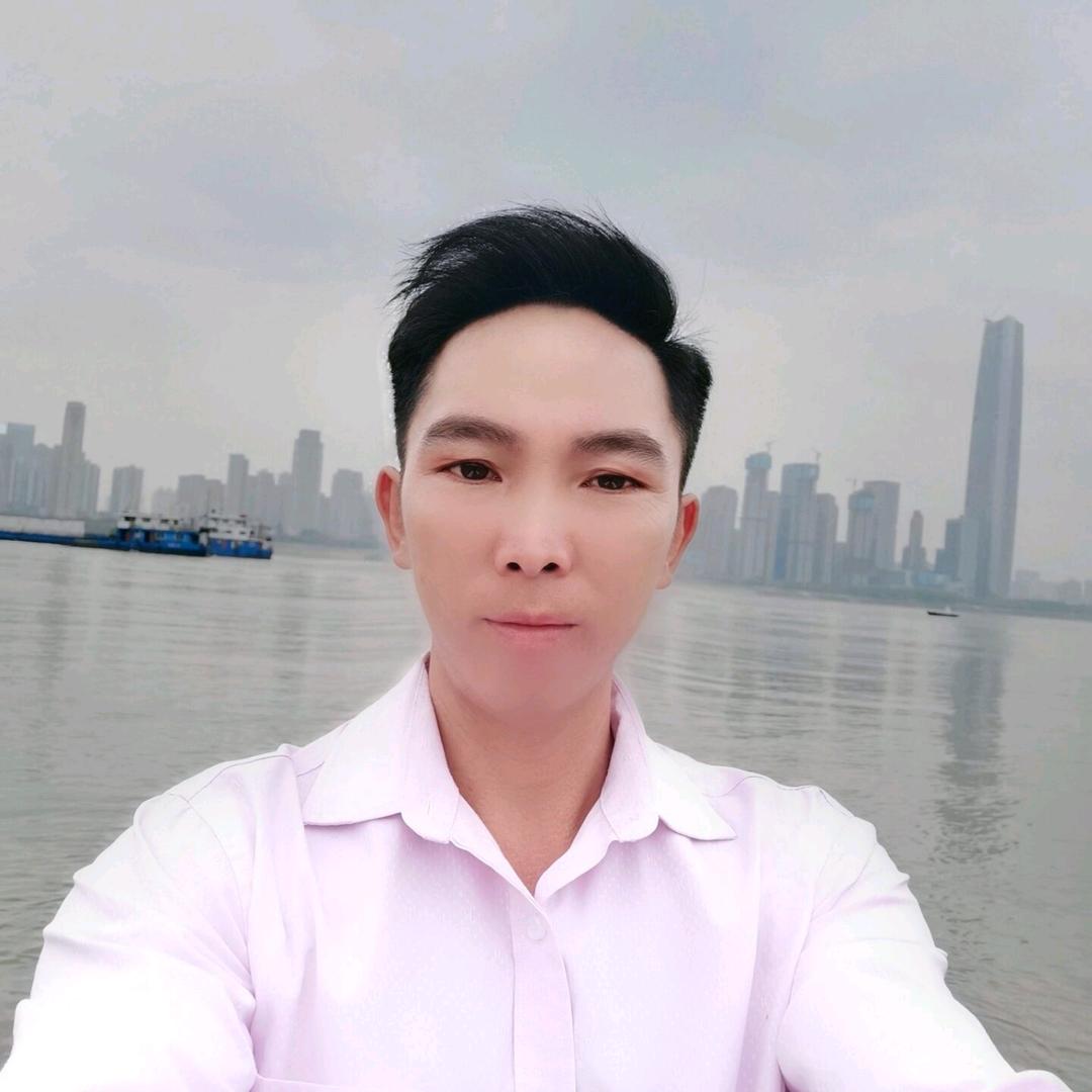 靠谁不如靠自己，黄成兵（