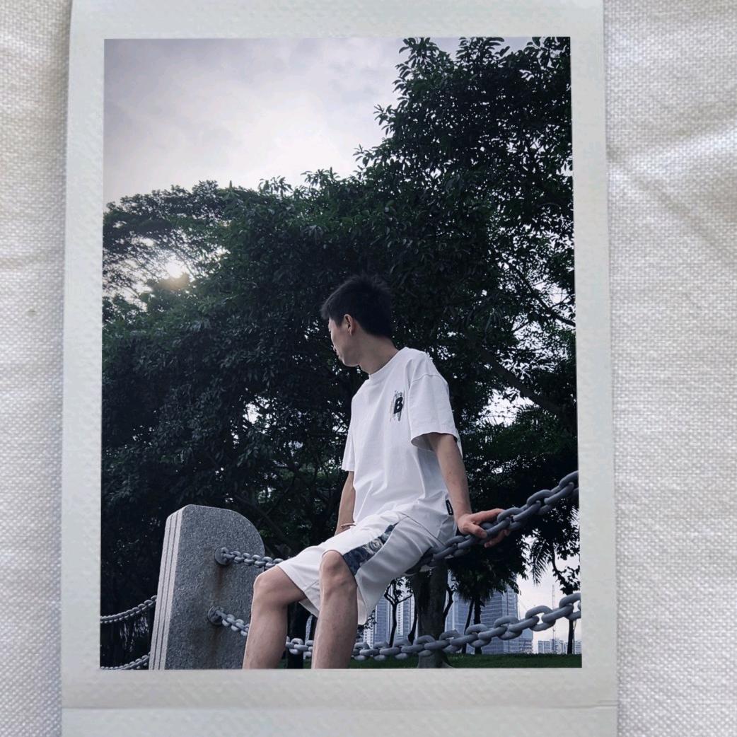 黄先生吖