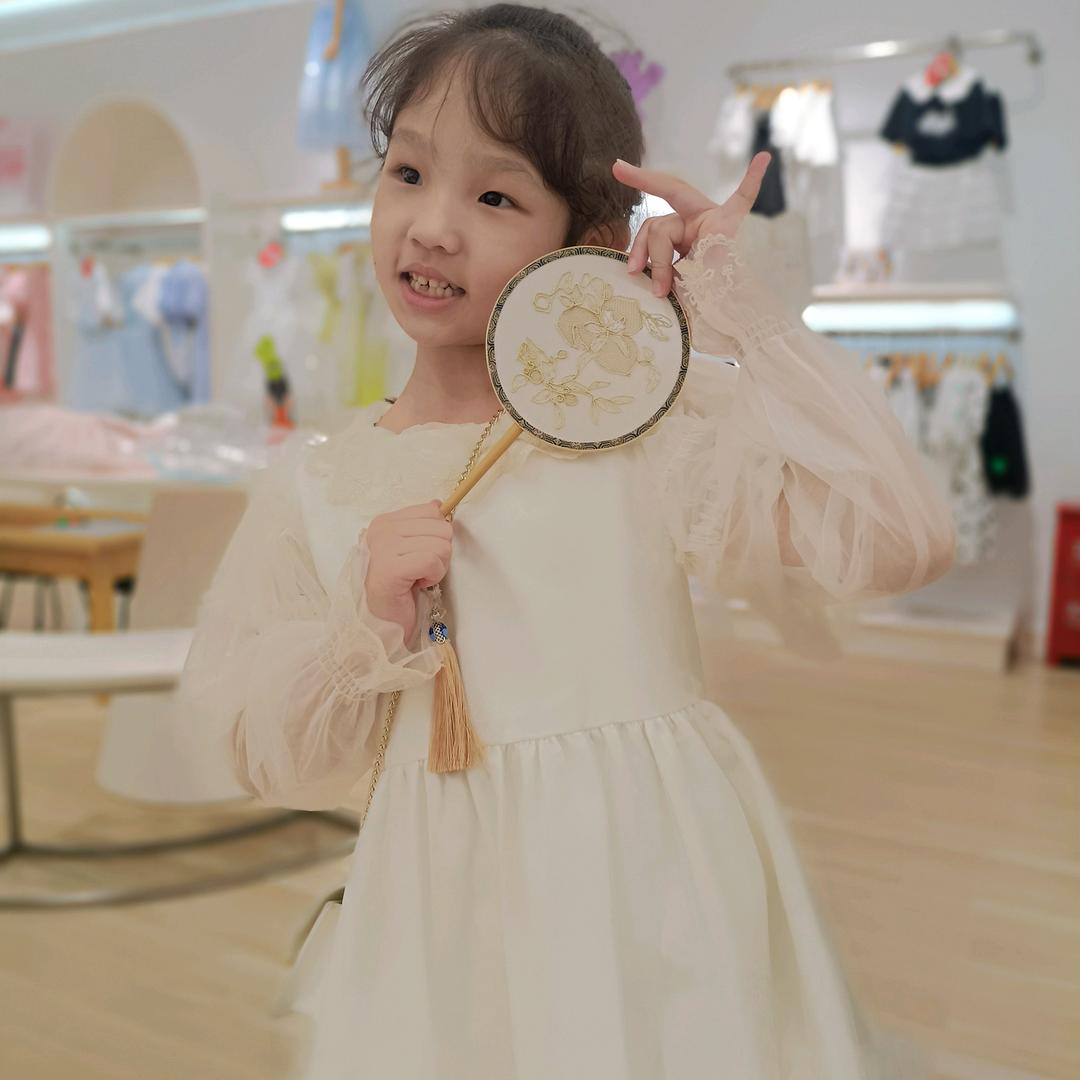 小姐姐叫安安