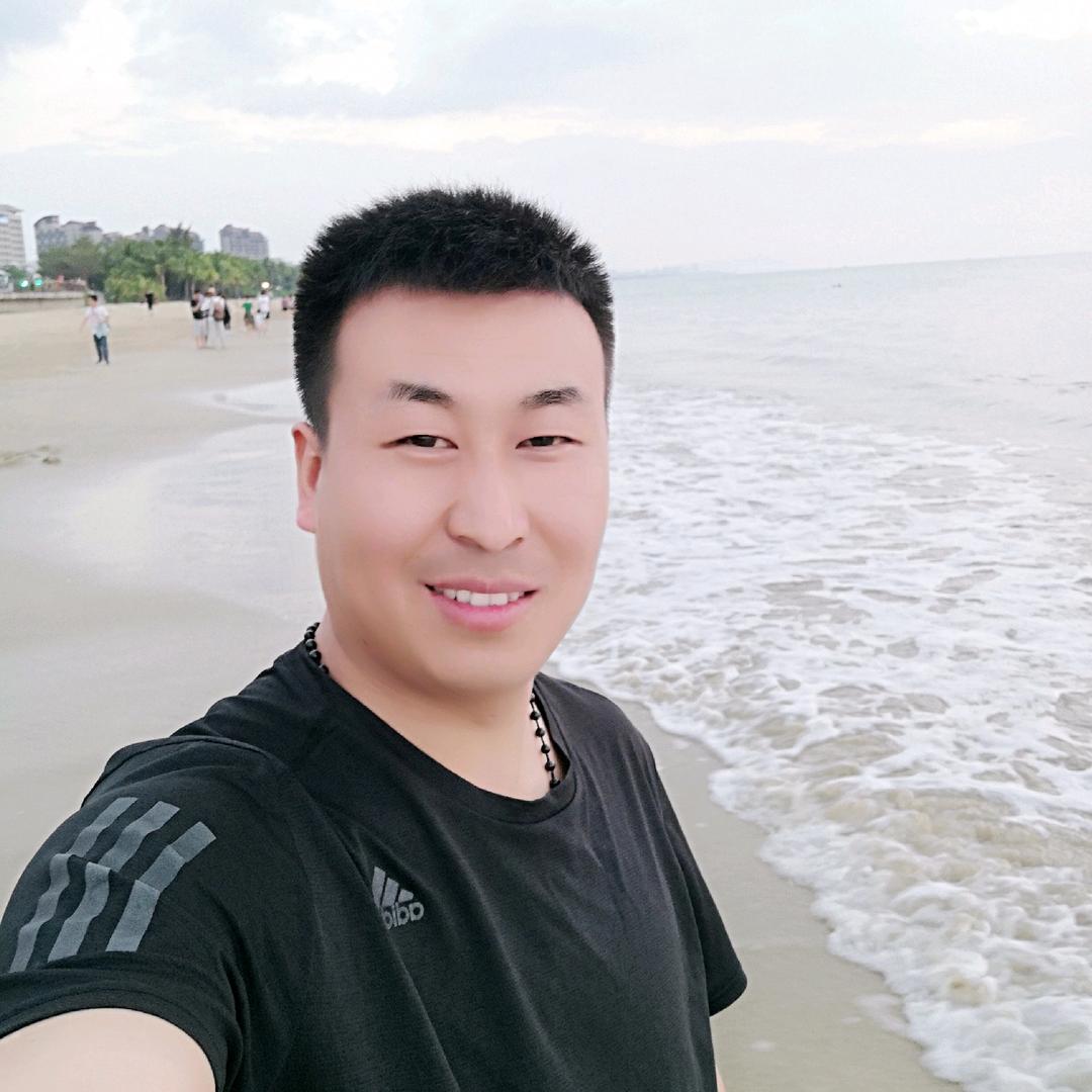 文哥 金融顾问