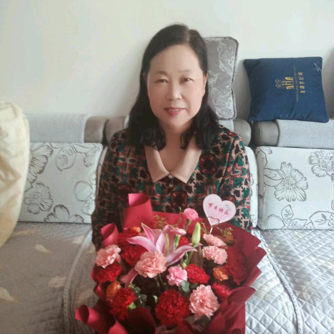 李勤