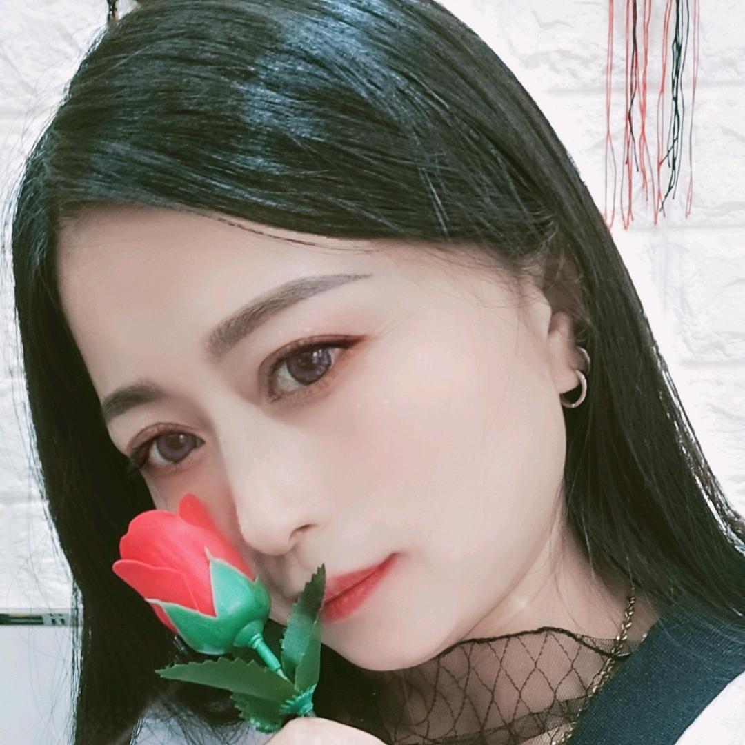 小如月💞