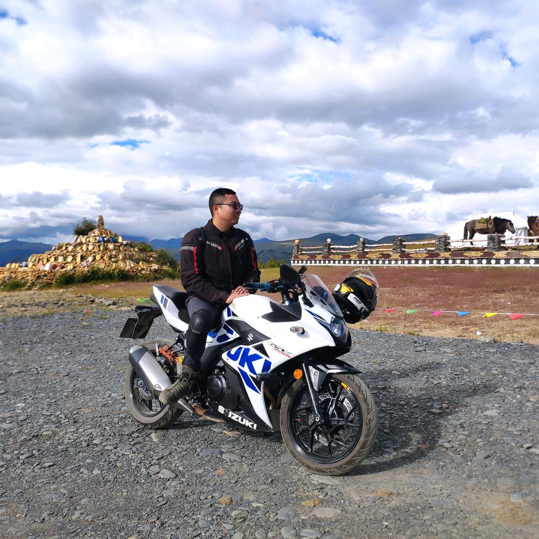 村里老刘