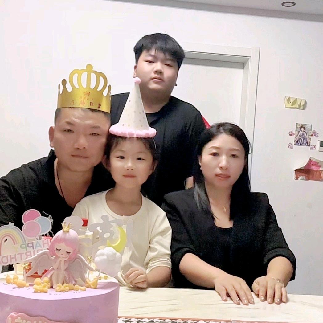 挣他一个亿…