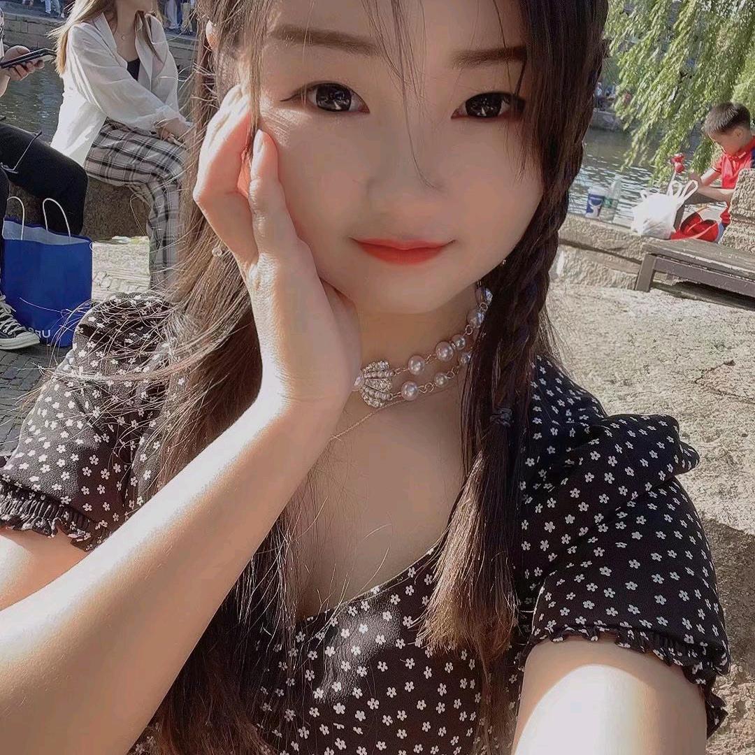 A婷三岁