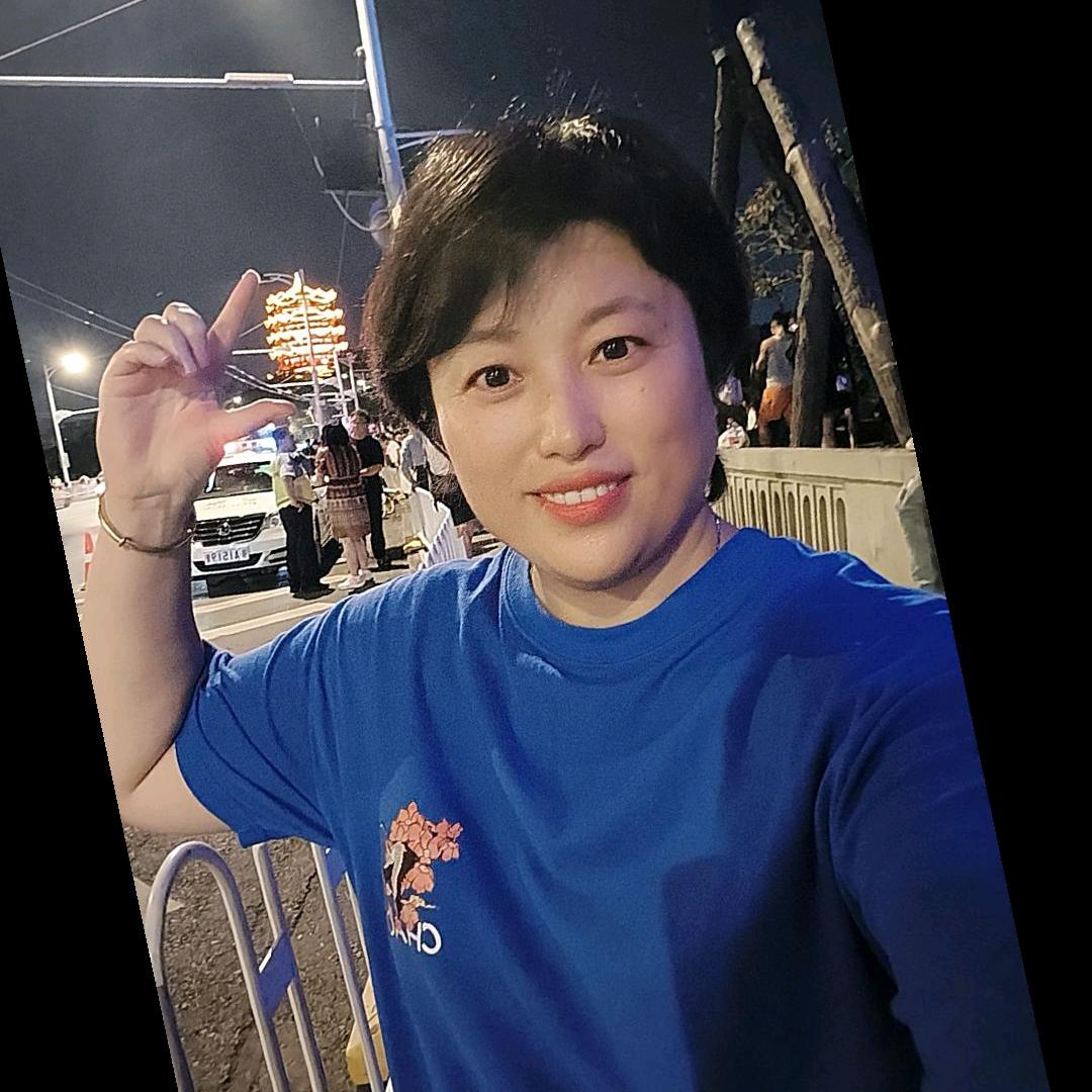 颈肩腰，大脸妹