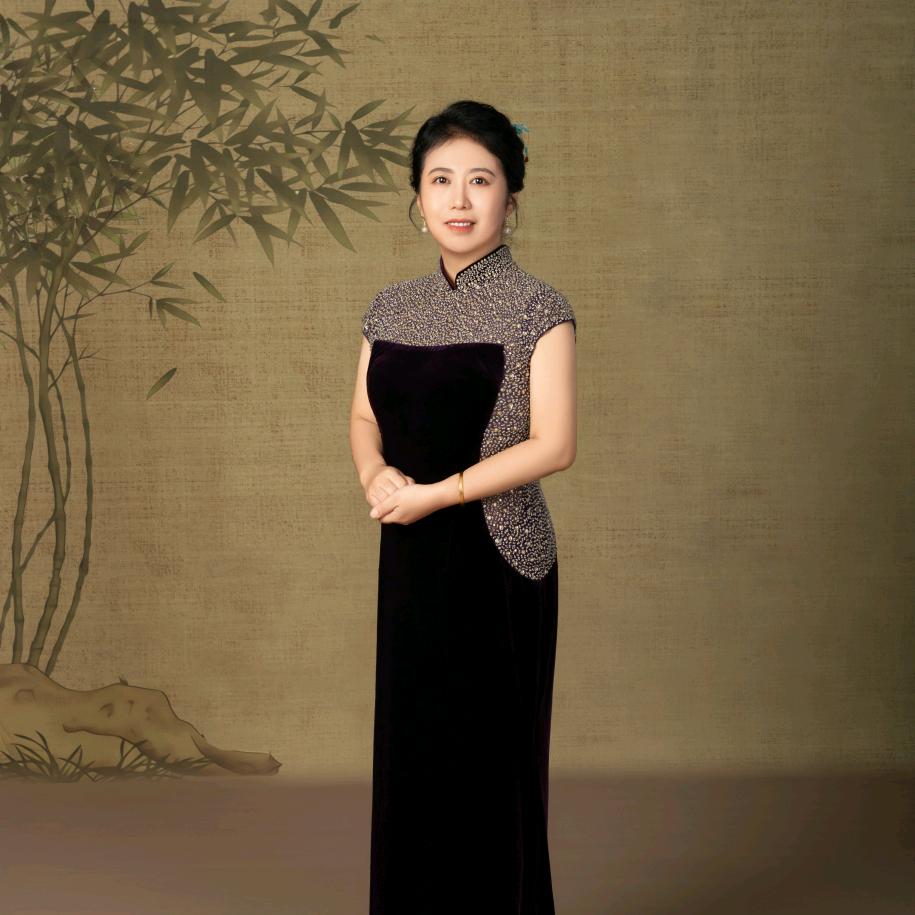 崔蕾