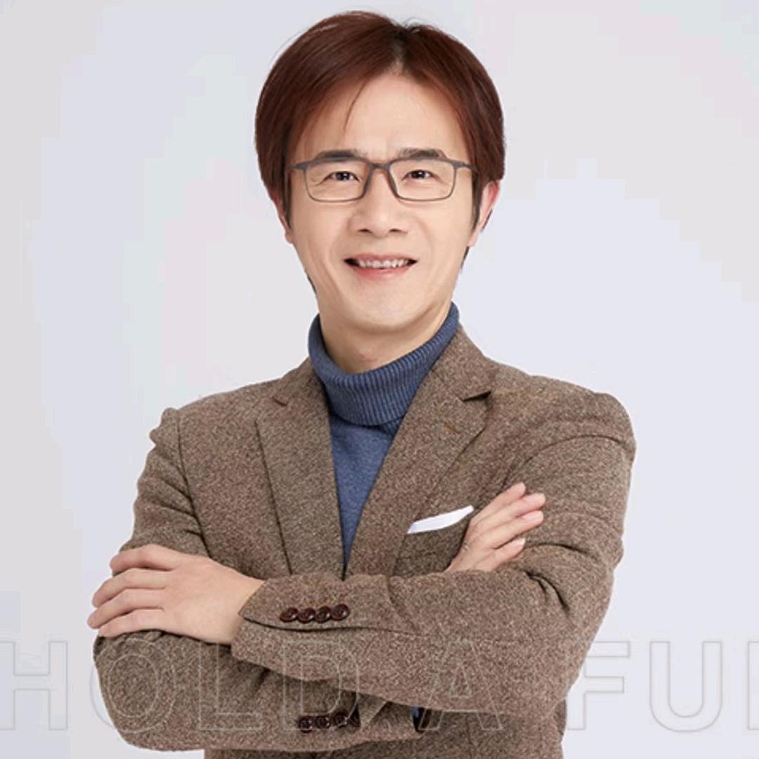 台湾殡葬花艺师∼吴政维