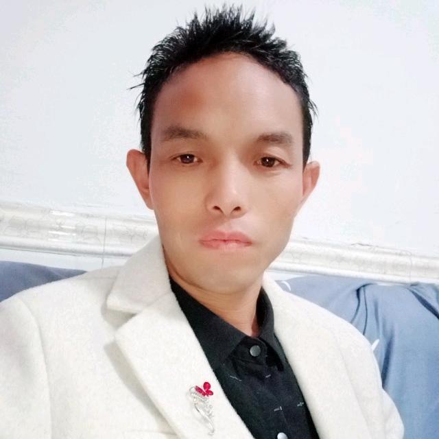 《爱你🌹一生》
