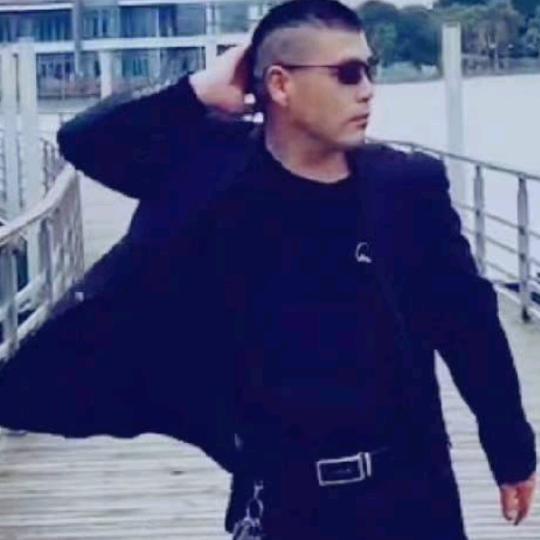 泡泡哥