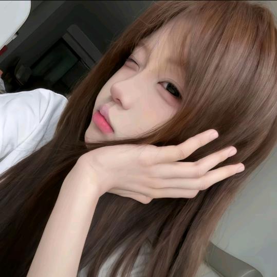 柏彤^o^