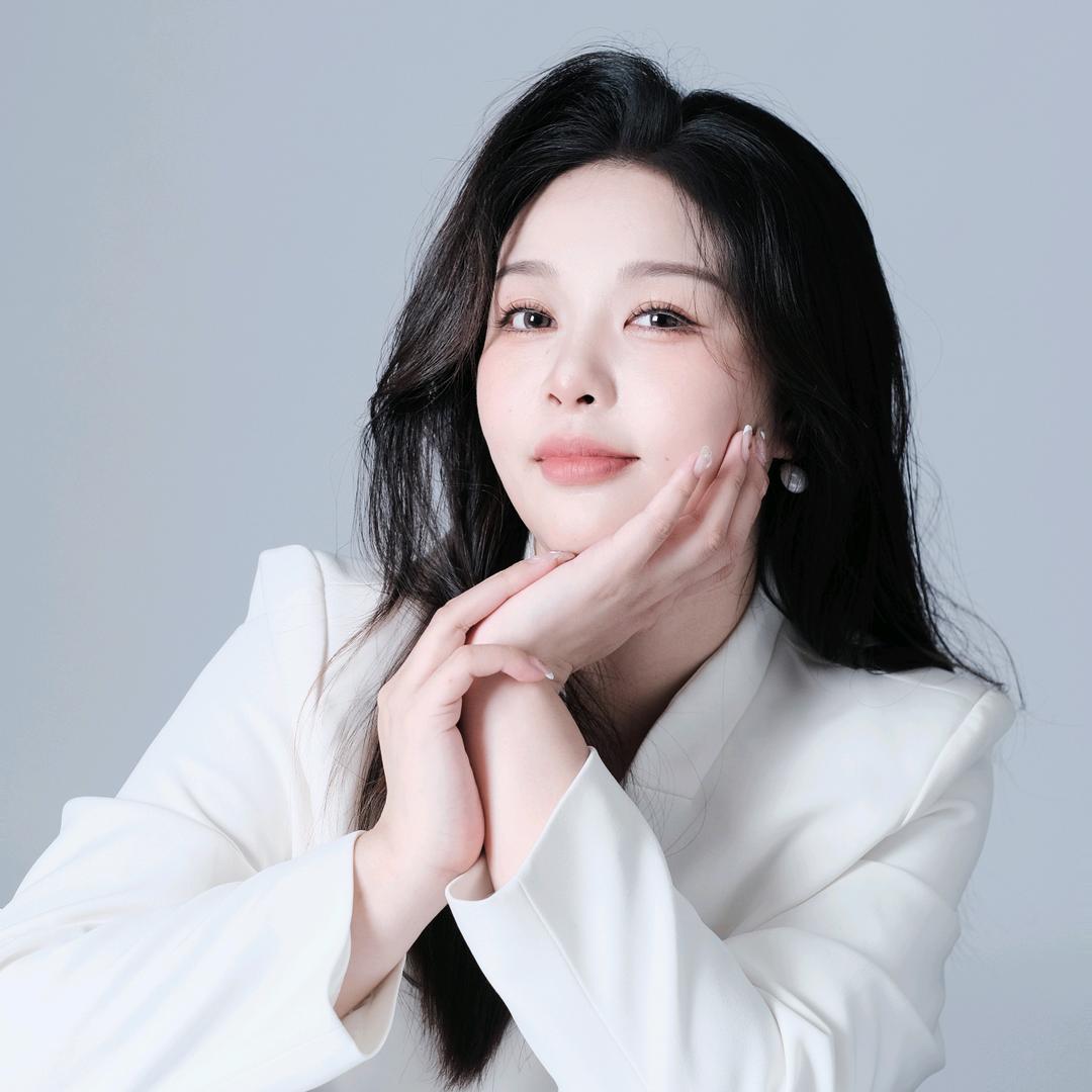 杨琳|有温度的婚礼主持