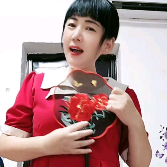 养号之中，暂停直播！