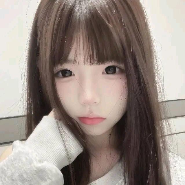 Qz^