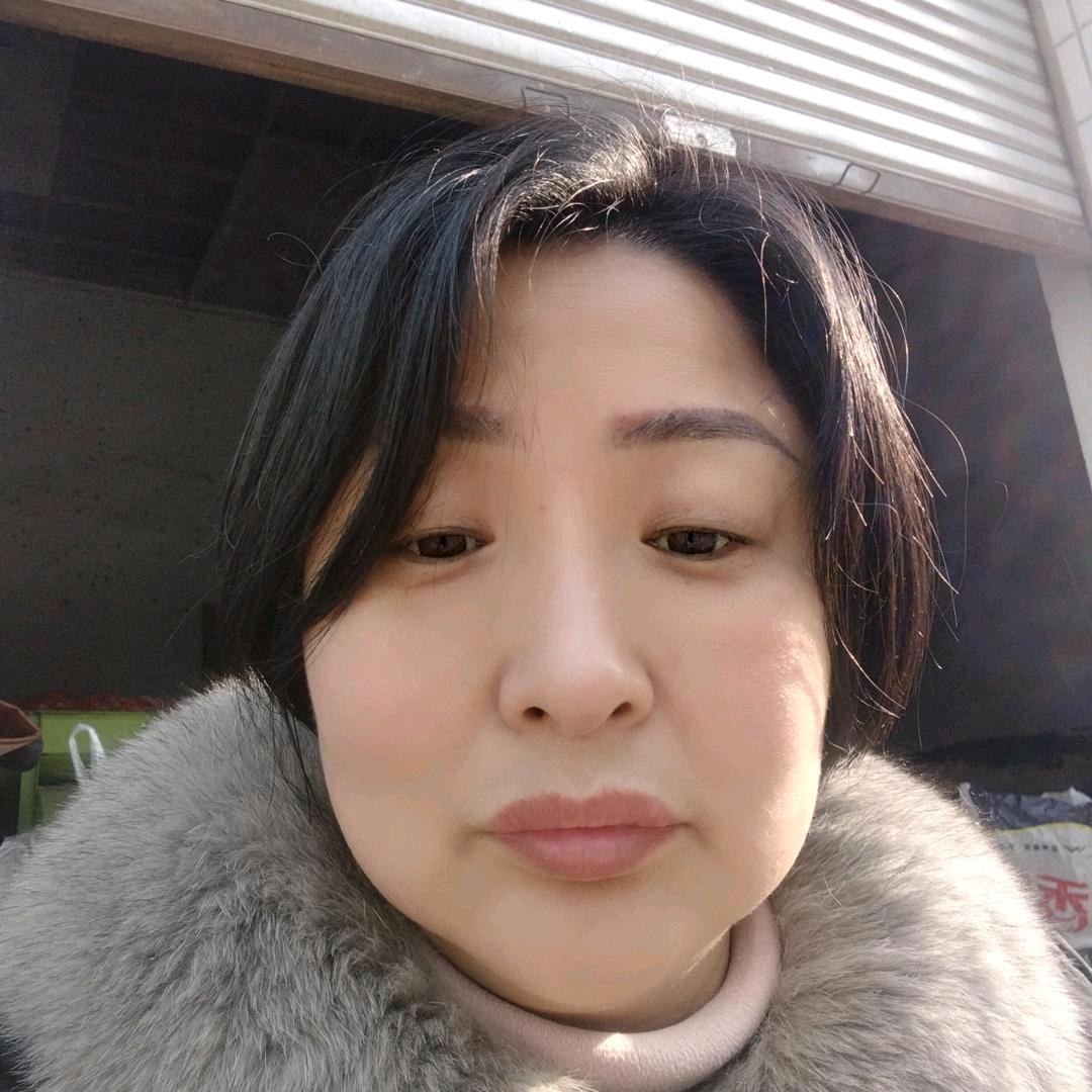 何加芳