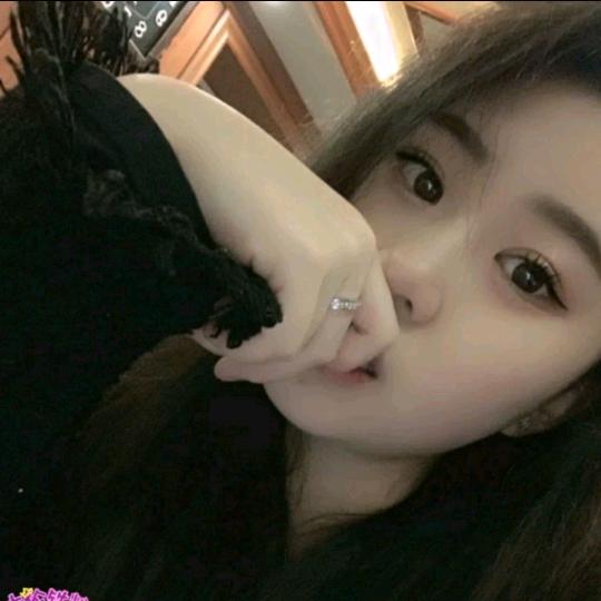 小梦穿搭
