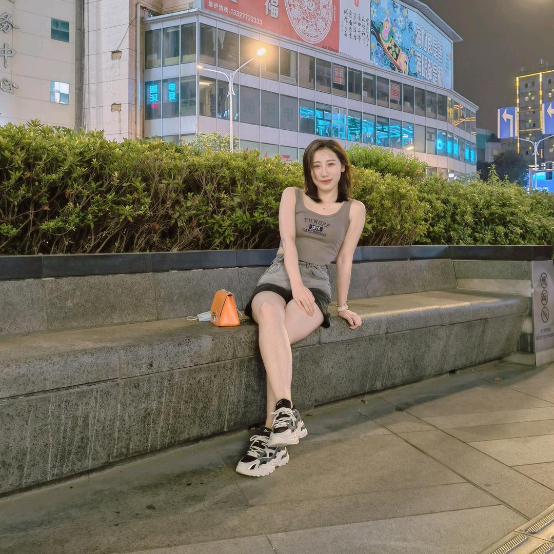 卖房的小凯悦..