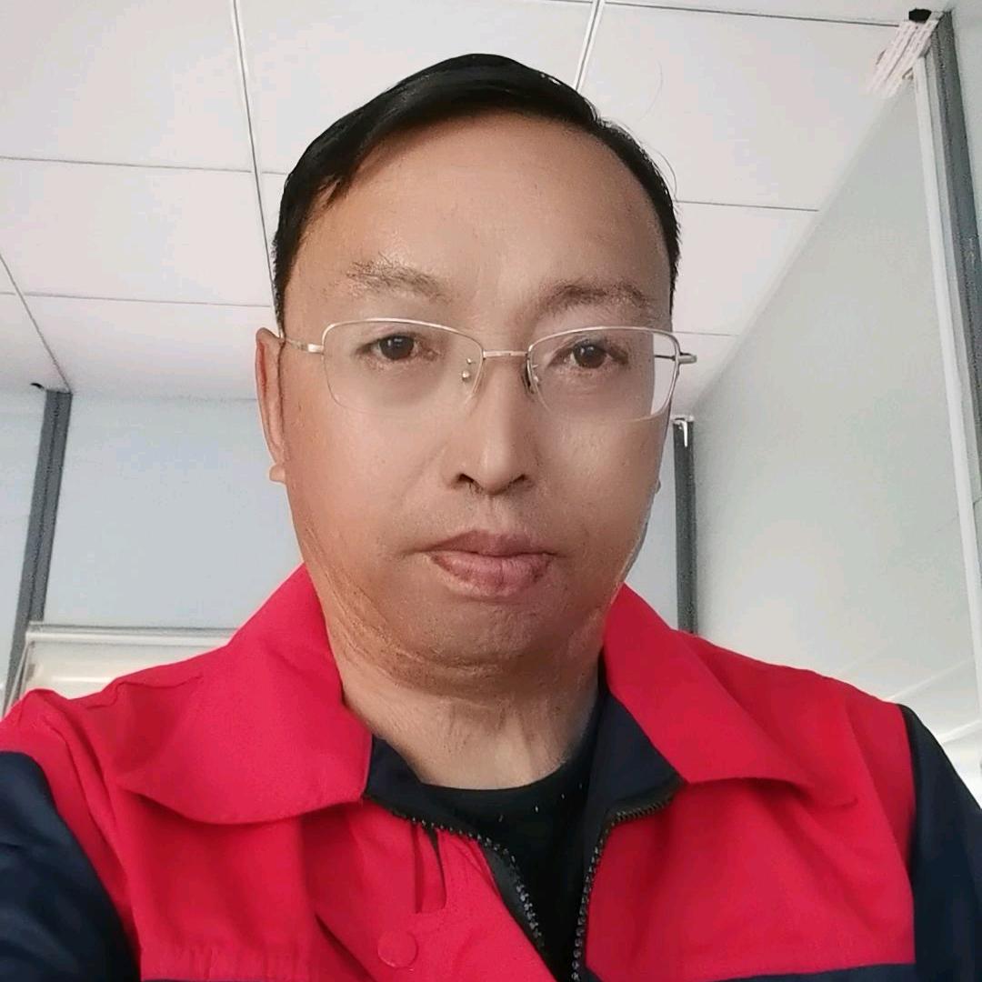 仲辰云，砥砺前行