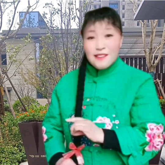 侯姐:《爱 唱戏》