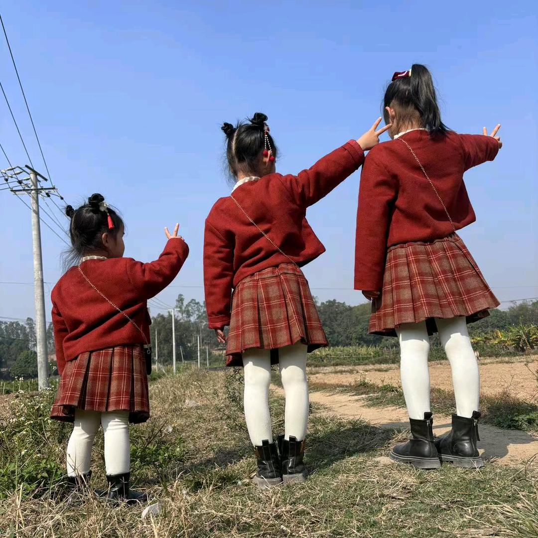 家有三千金美媛晨