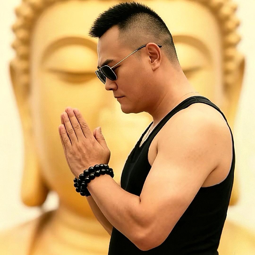 百毒￡不侵