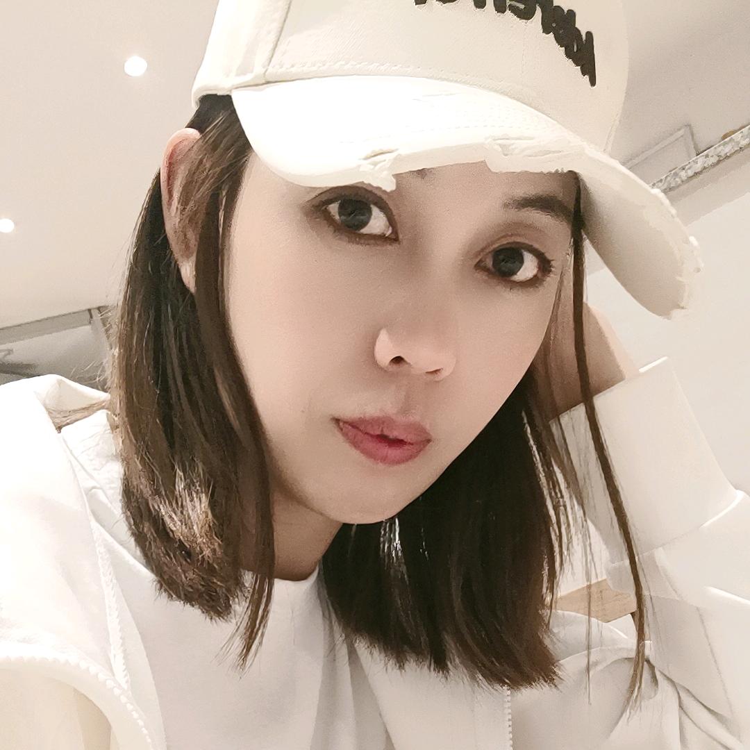 80后🌸熟食小妹🌸小莉呀