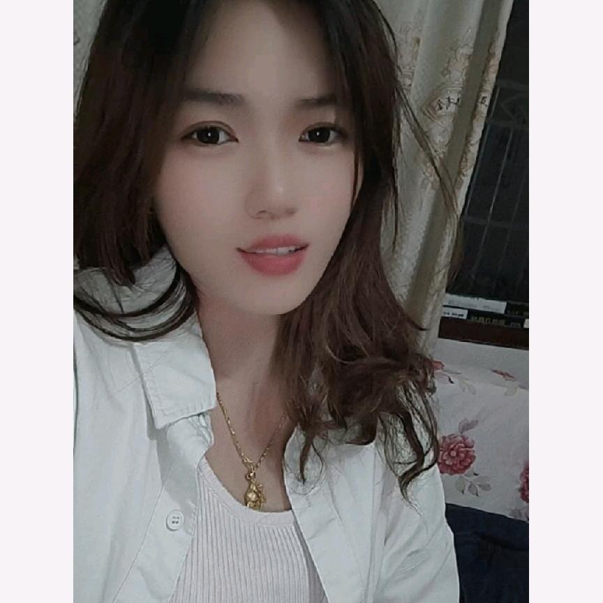阿   巧