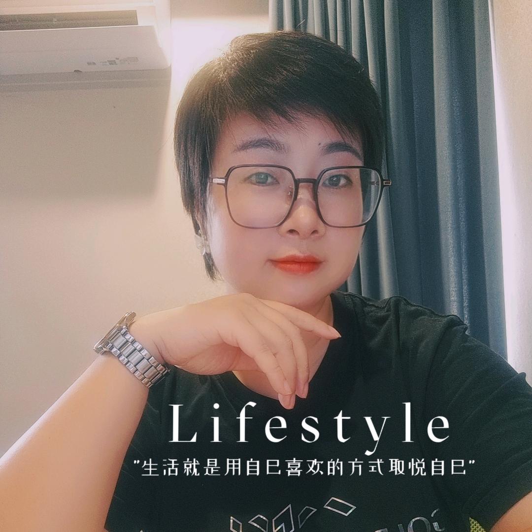 热爱生活的设计师