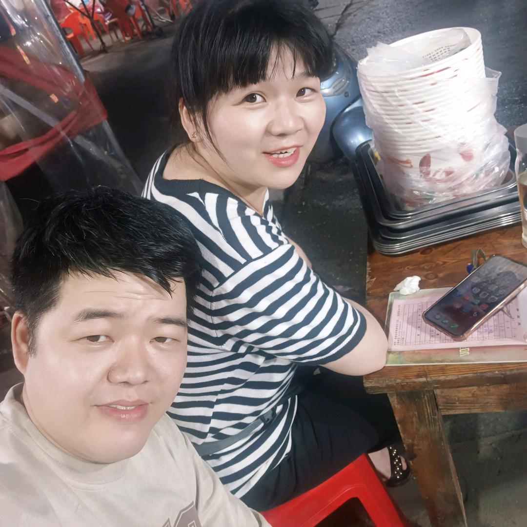 洞庭小李夫妇