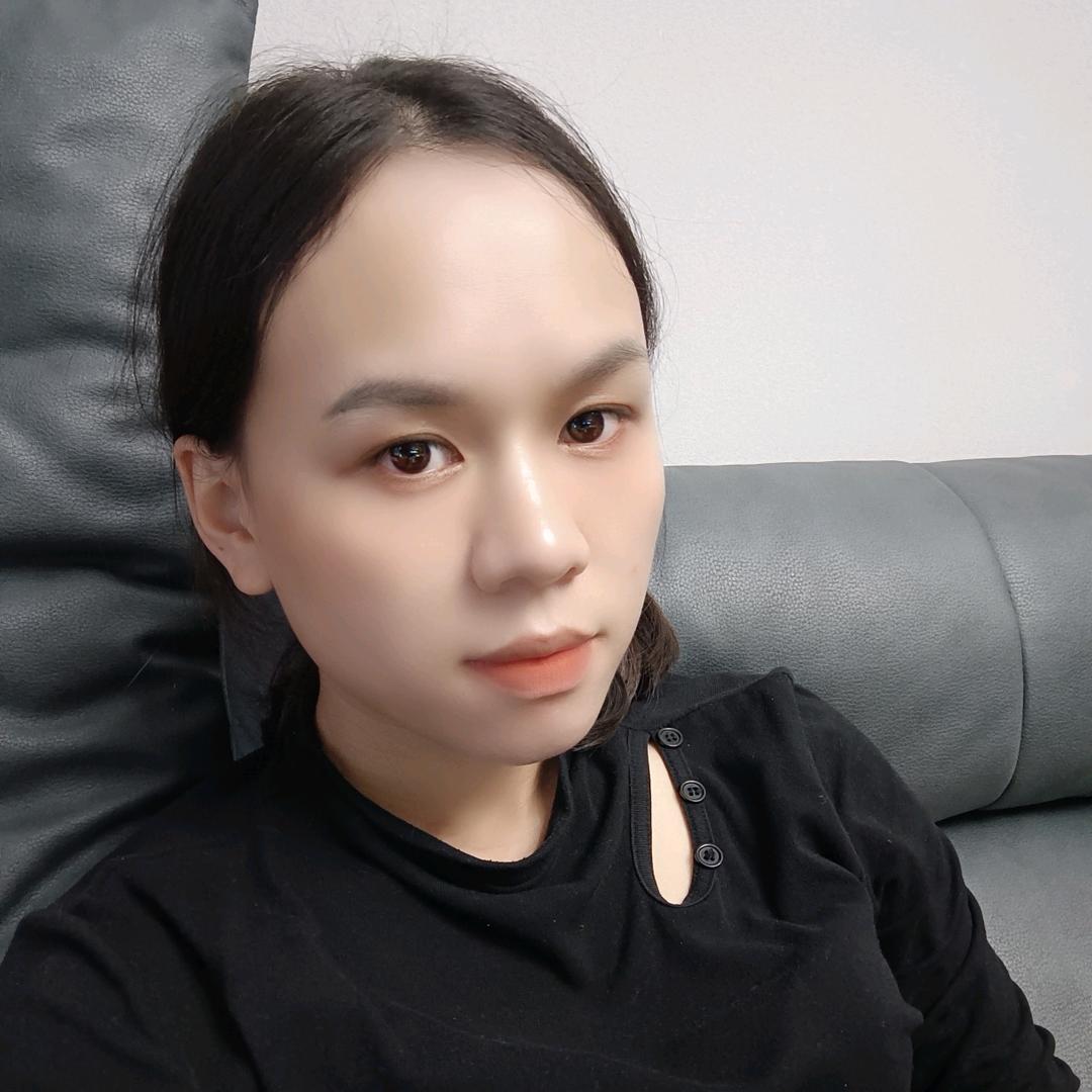 何梅汽车美容坊