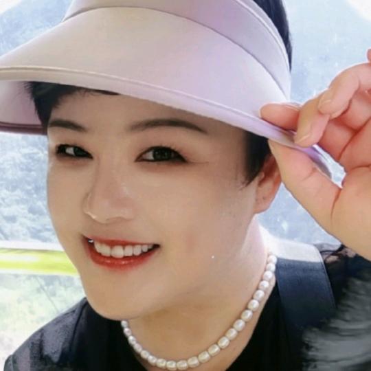 伟伟53555北西街喜之缘鼓舞队