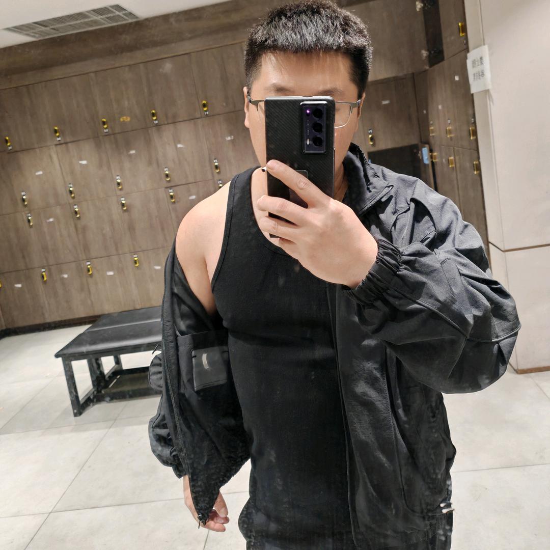 鑫哥很低调