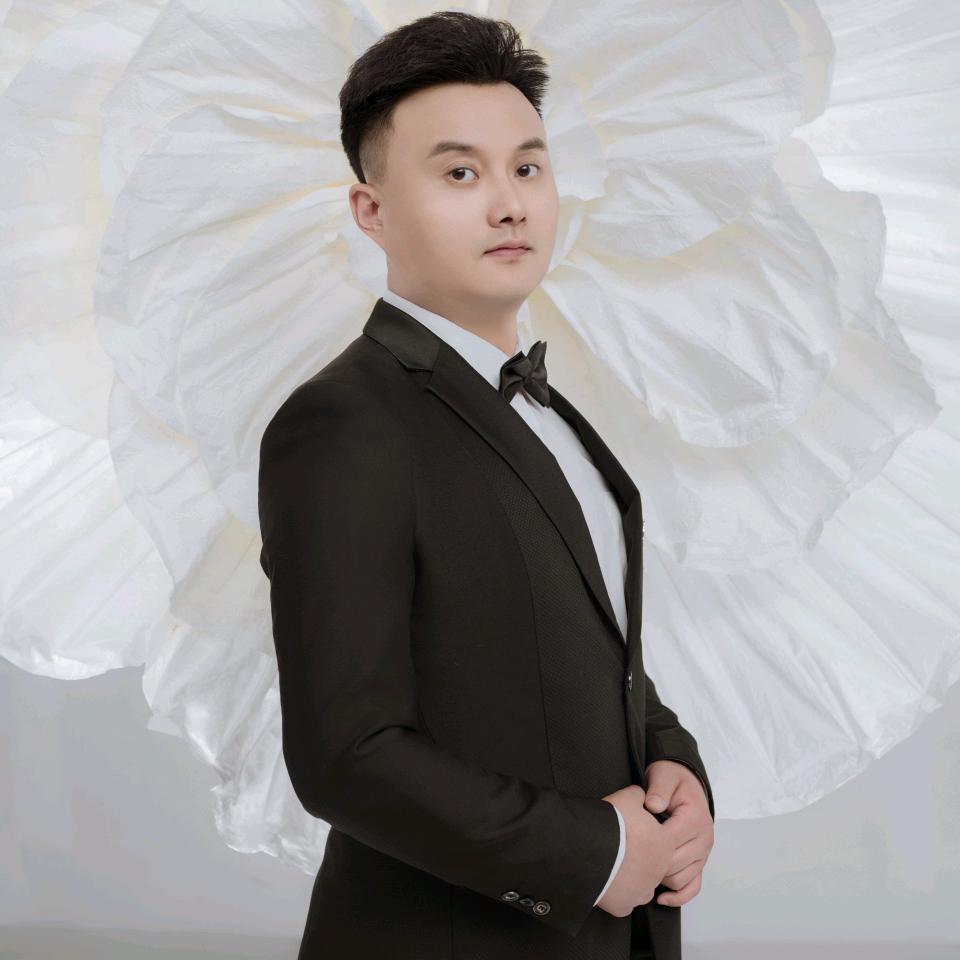 李洢帆