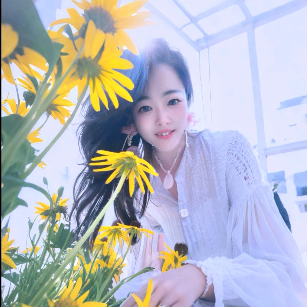 ♡̶小虎牙♡̶ Waᴗangꪔ̤̮