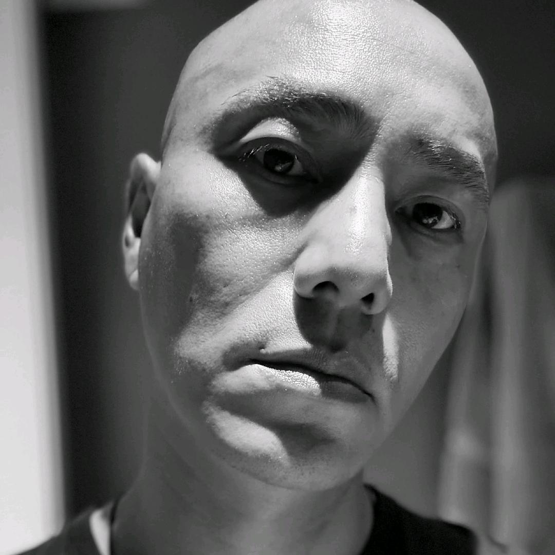 左撇子张