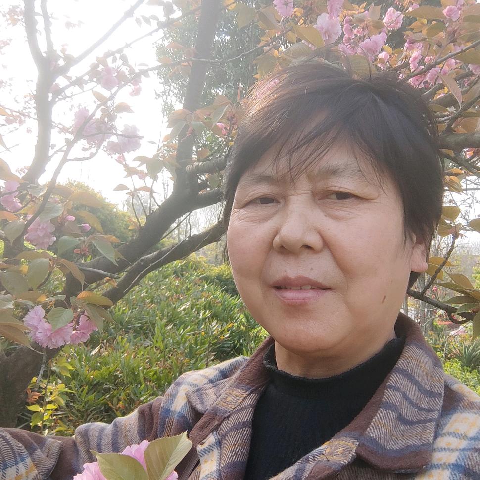 李姐.