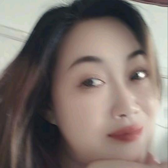 莉亮