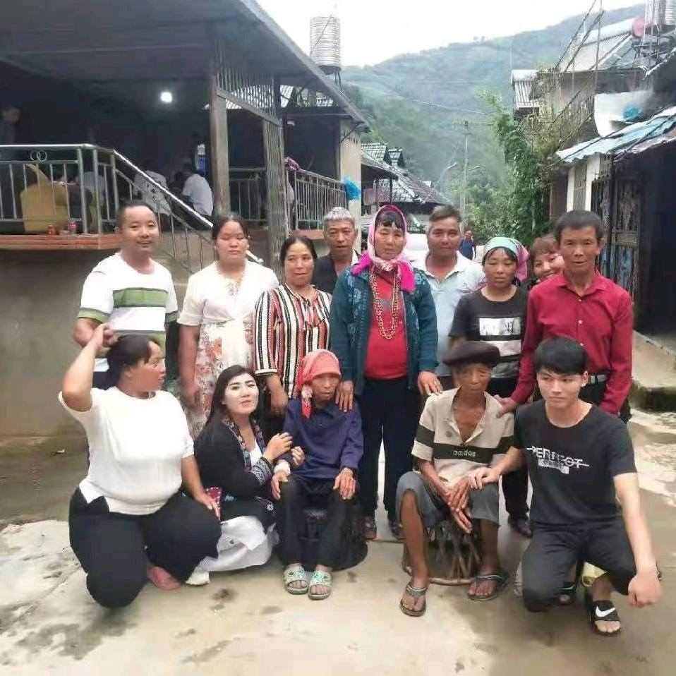 永远只爱你一个🌹🌸💐🌺🌹🌼