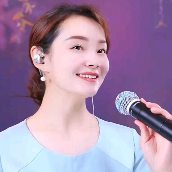 芳香🎤久歌